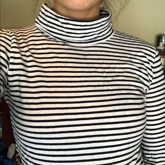 Jcrew Tissue Turtleneck - Picture 3 of 3